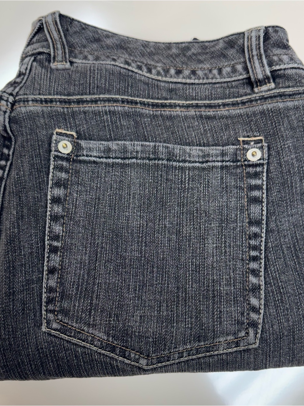 White House Black Market Women's Skinny Jeans - Washed Black Size 10